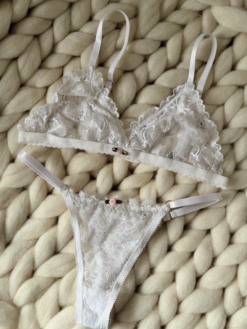 Set Blanco Volados